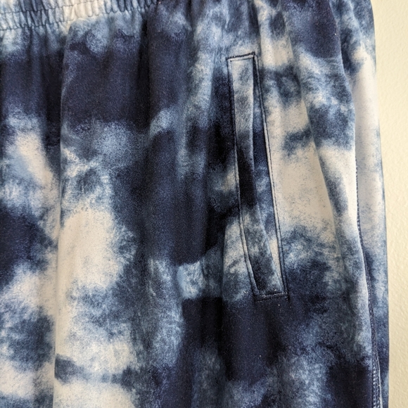 Old Navy jog pants - Picture 4 of 6